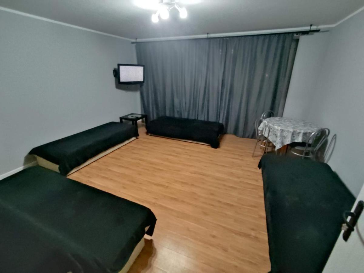 3030 Jana Spychalskiego 32 - Mieszkanie 2 pokojowe - samodzielne zameldowanie - self check in Poznań Zewnętrze zdjęcie