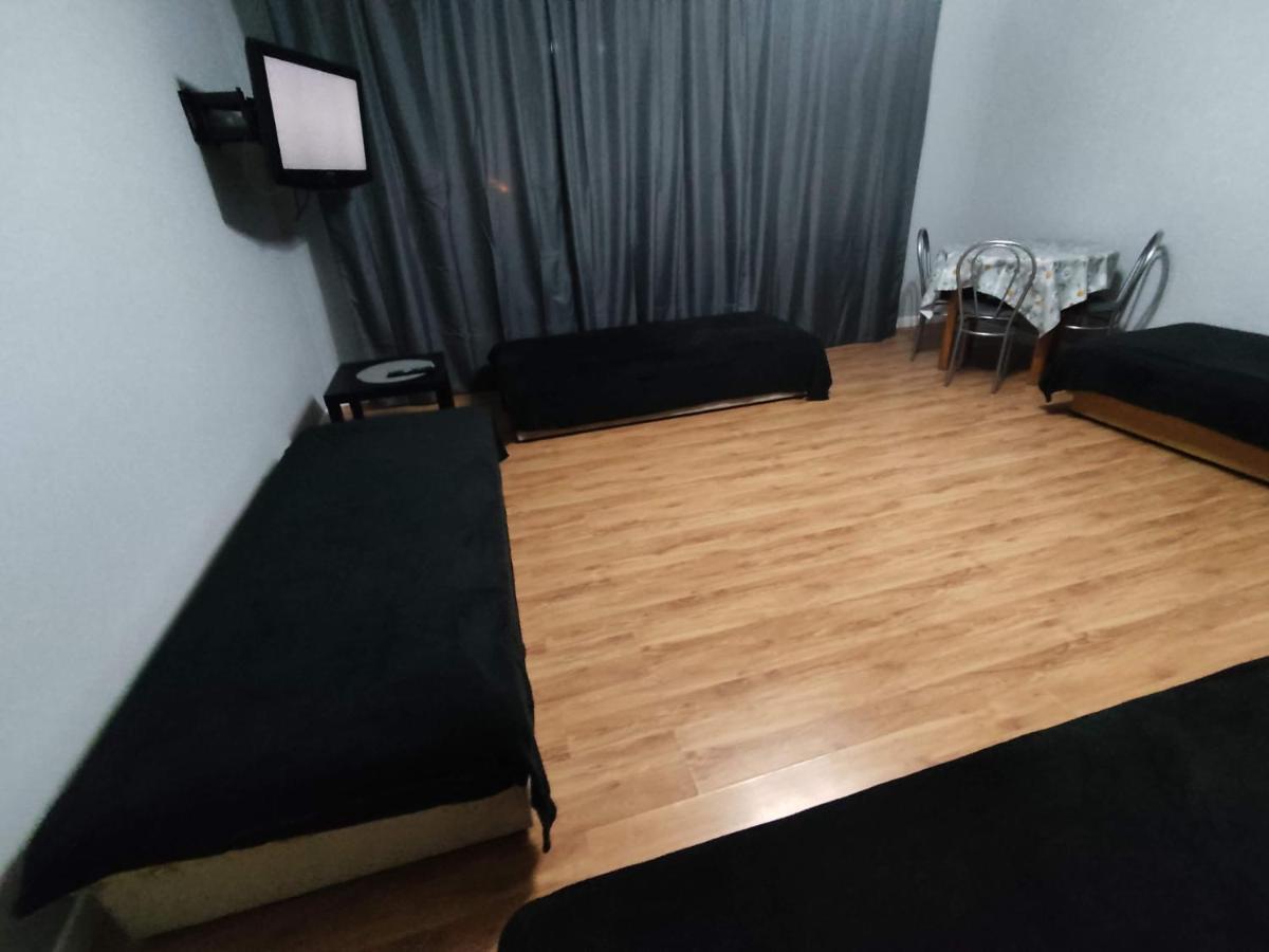 3030 Jana Spychalskiego 32 - Mieszkanie 2 pokojowe - samodzielne zameldowanie - self check in Poznań Zewnętrze zdjęcie